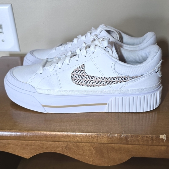 Nike Shoes - Nike Wmns 8.5 Court Legacy Lift Sneakers